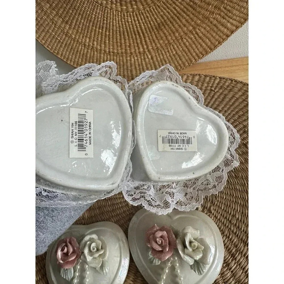 Vintage two piece Heart Trinket set - Picture 8 of 10